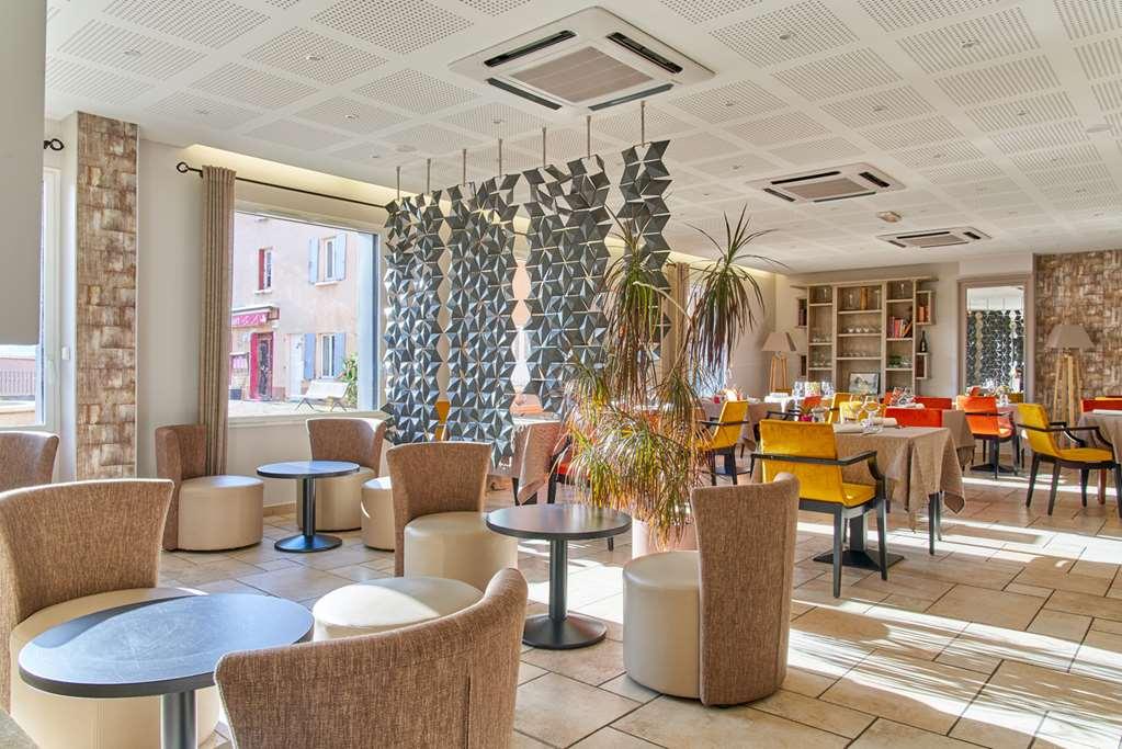 Le Place Neuve Brullioles Restaurace fotografie